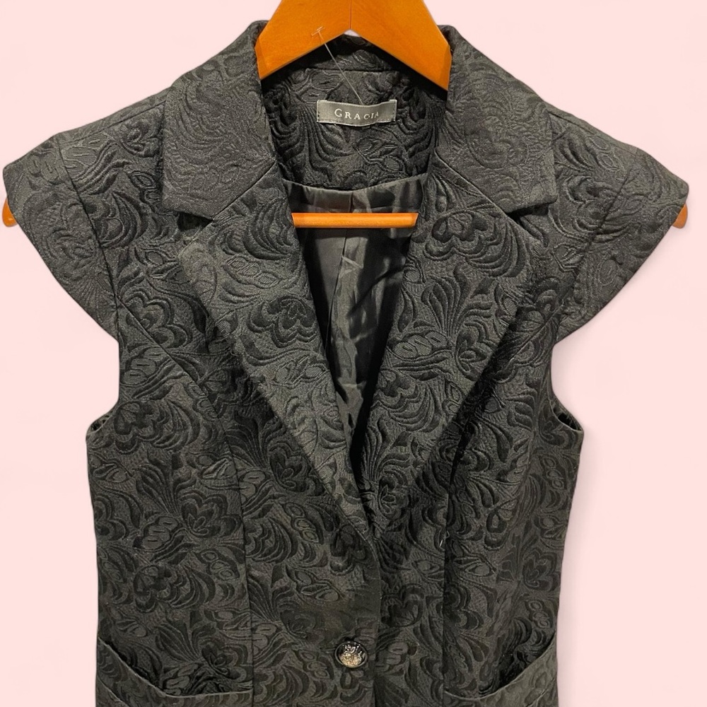 Beautiful Gracia black jacquard tailored cap sleeve vest old money whimsigoth